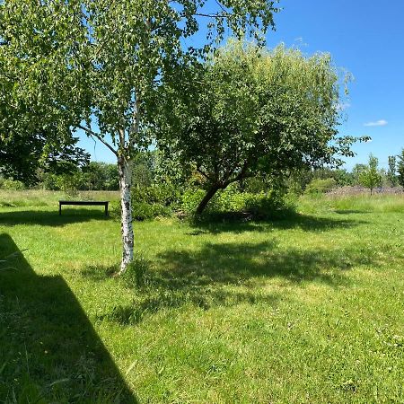 Chambre D'Hotes Dans Les Champs Jeux-Les-Bard エクステリア 写真