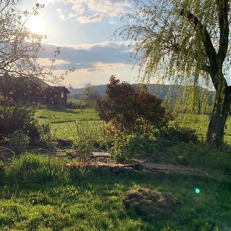 Chambre D'Hotes Dans Les Champs Jeux-Les-Bard エクステリア 写真