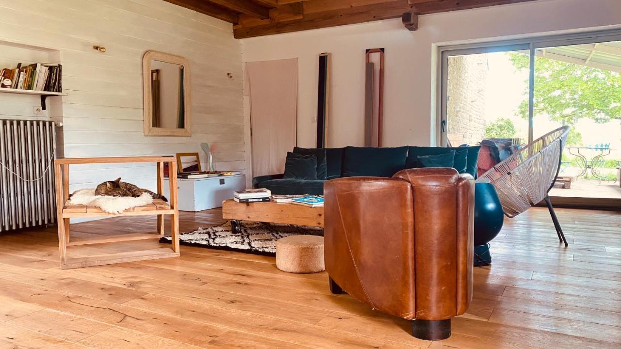 Chambre D'Hotes Dans Les Champs Jeux-Les-Bard エクステリア 写真